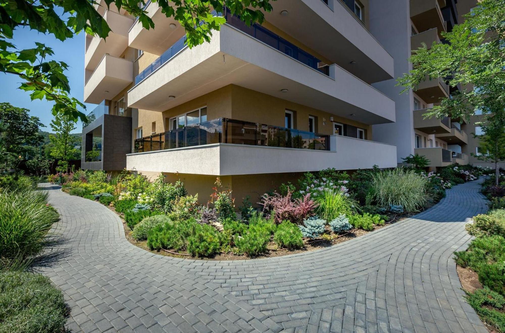 Studio 92- Urban Plaza Braşov Exterior foto